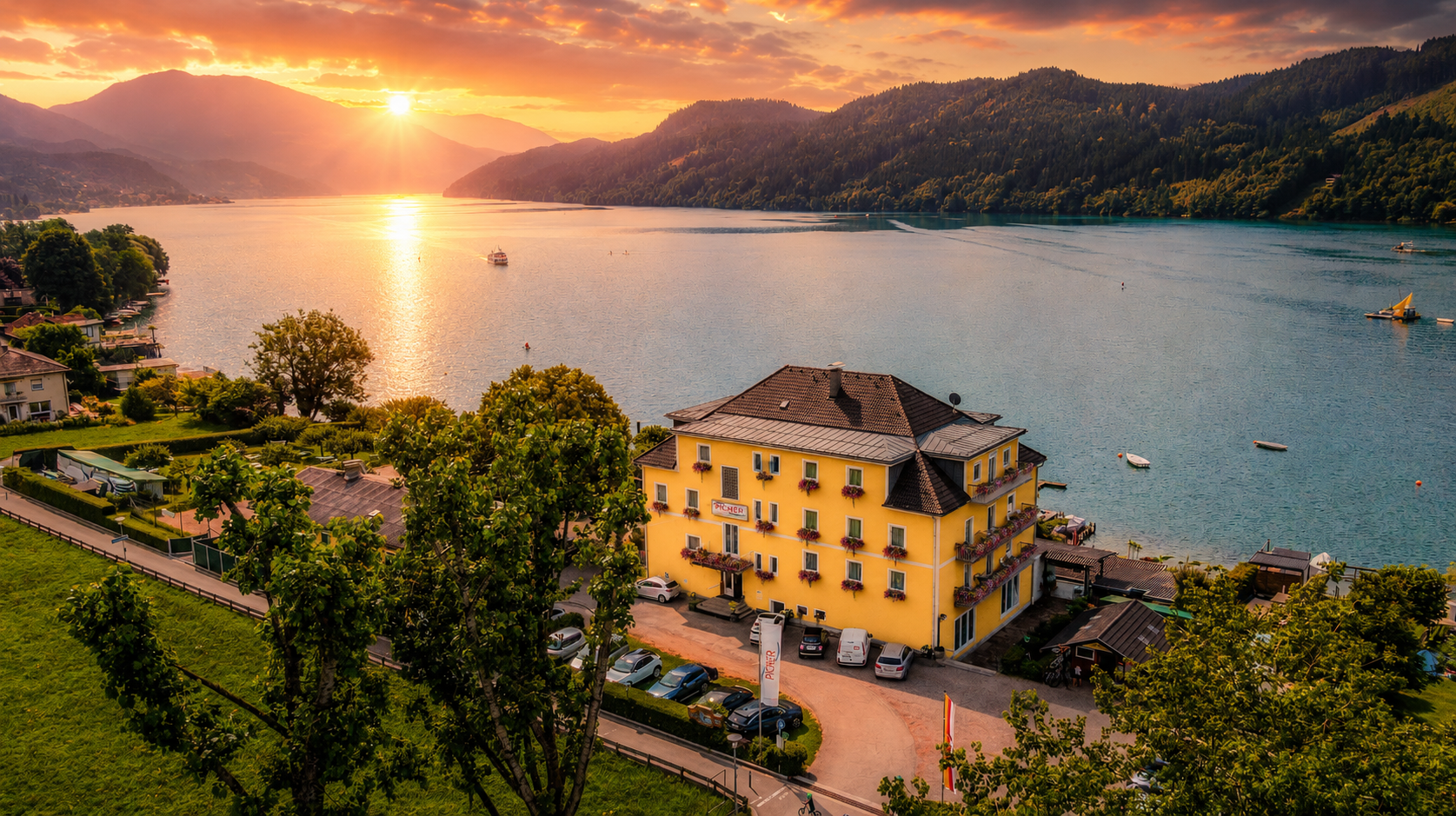 Drohnenansicht Strandhotel Pichler